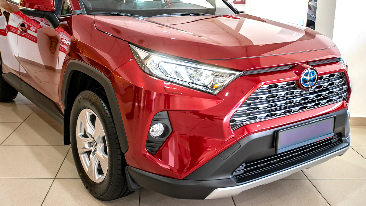 ‘Like a Gunshot’ Toyota RAV4 Panoramic Sunroofs Can Spontaneously